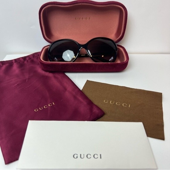 Gucci Womens Sunglasses GG0076S 002 Black/Gold Frames - Picture 10 of 15